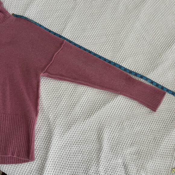 SUZANNE RAE Pink Angora Wool Blend Turtleneck Sweater Size M - Picture 8 of 12